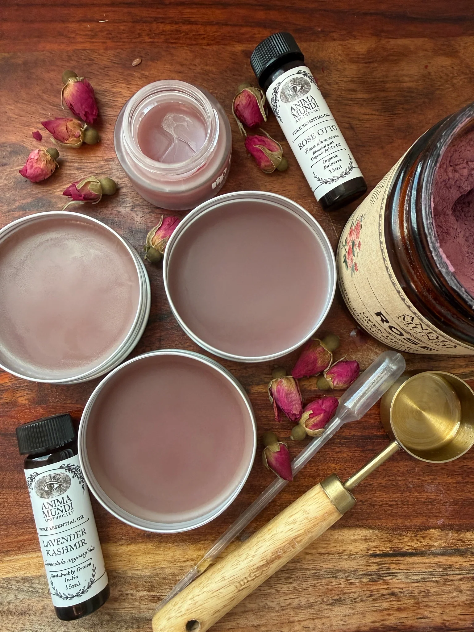 LAVENDER KASHMIR Essential Oil | Sustainably Cultivated - Image 4