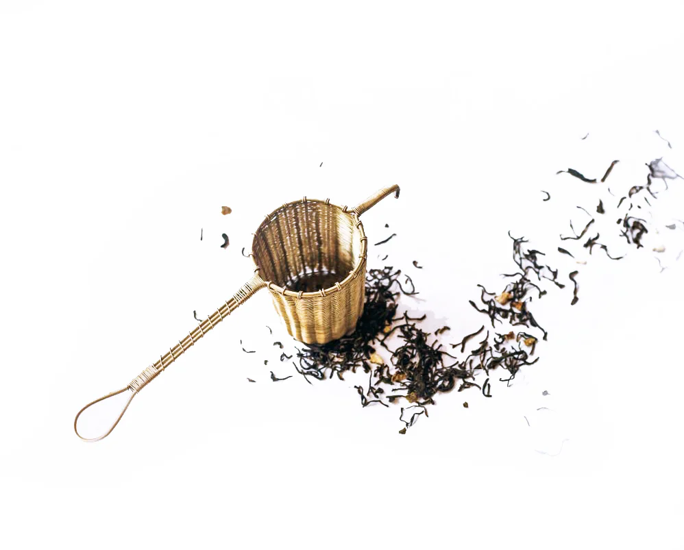 WOVEN BRASS | Large Tea Strainer with Handle - Image 3